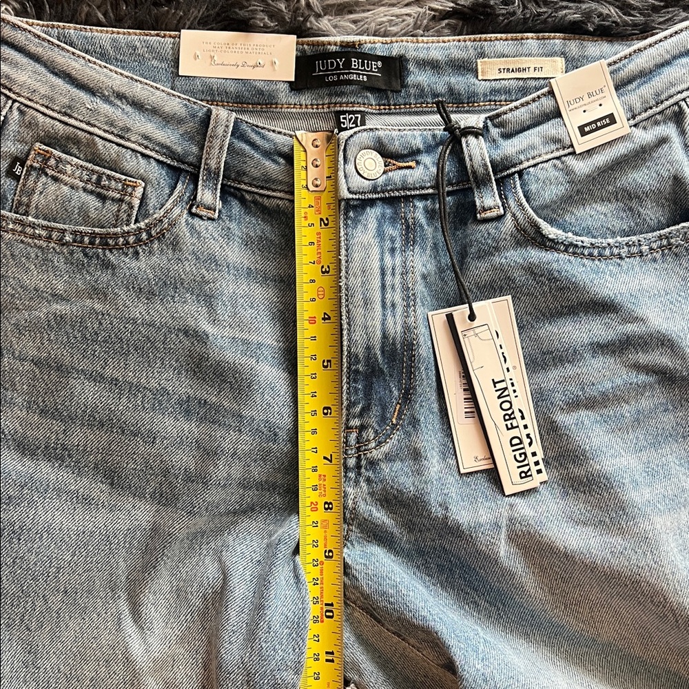 Judy Blue Straight Leg Jeans - Picture 7 of 11
